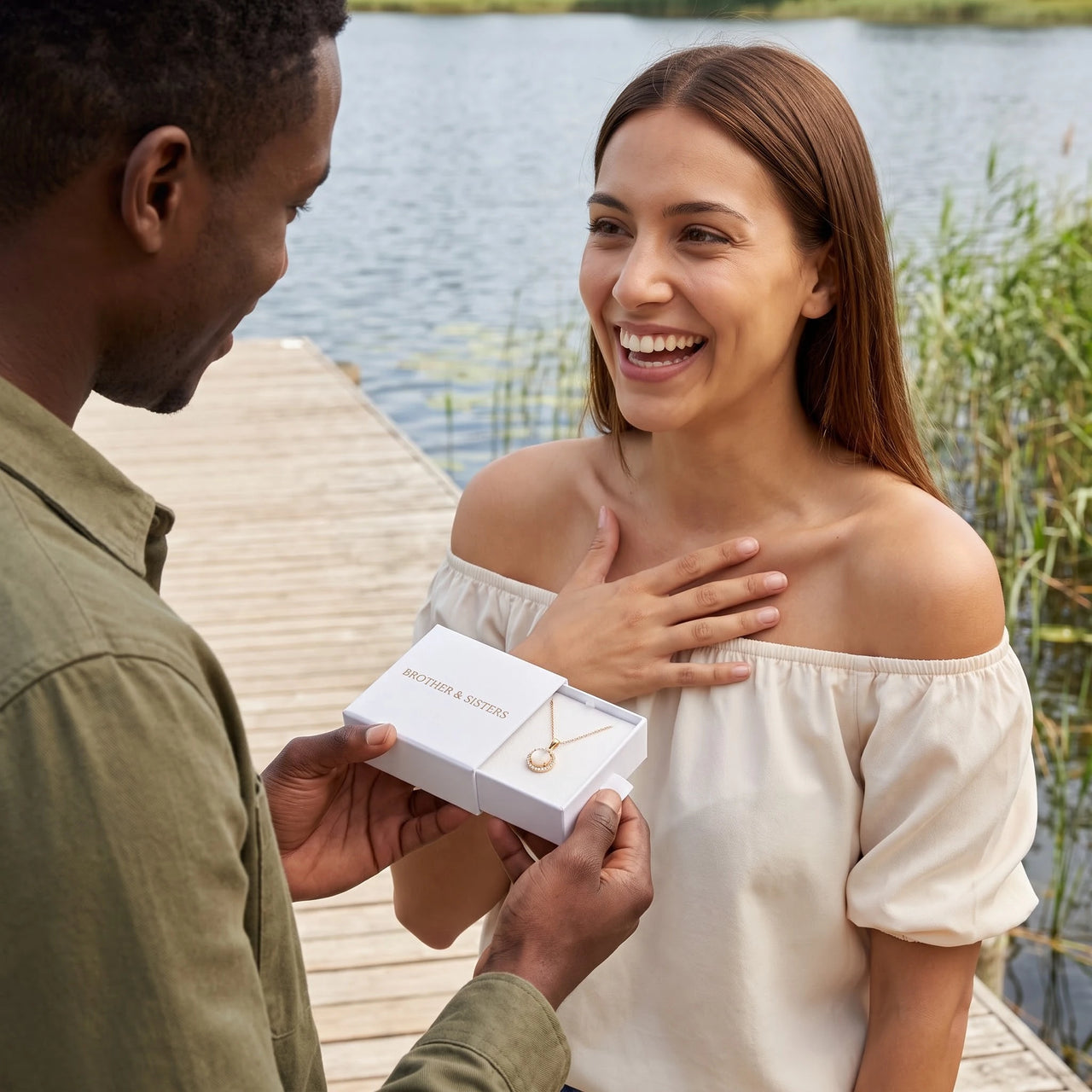 Gold necklace for women — offered as a gift, gold | SKU: lelunaire