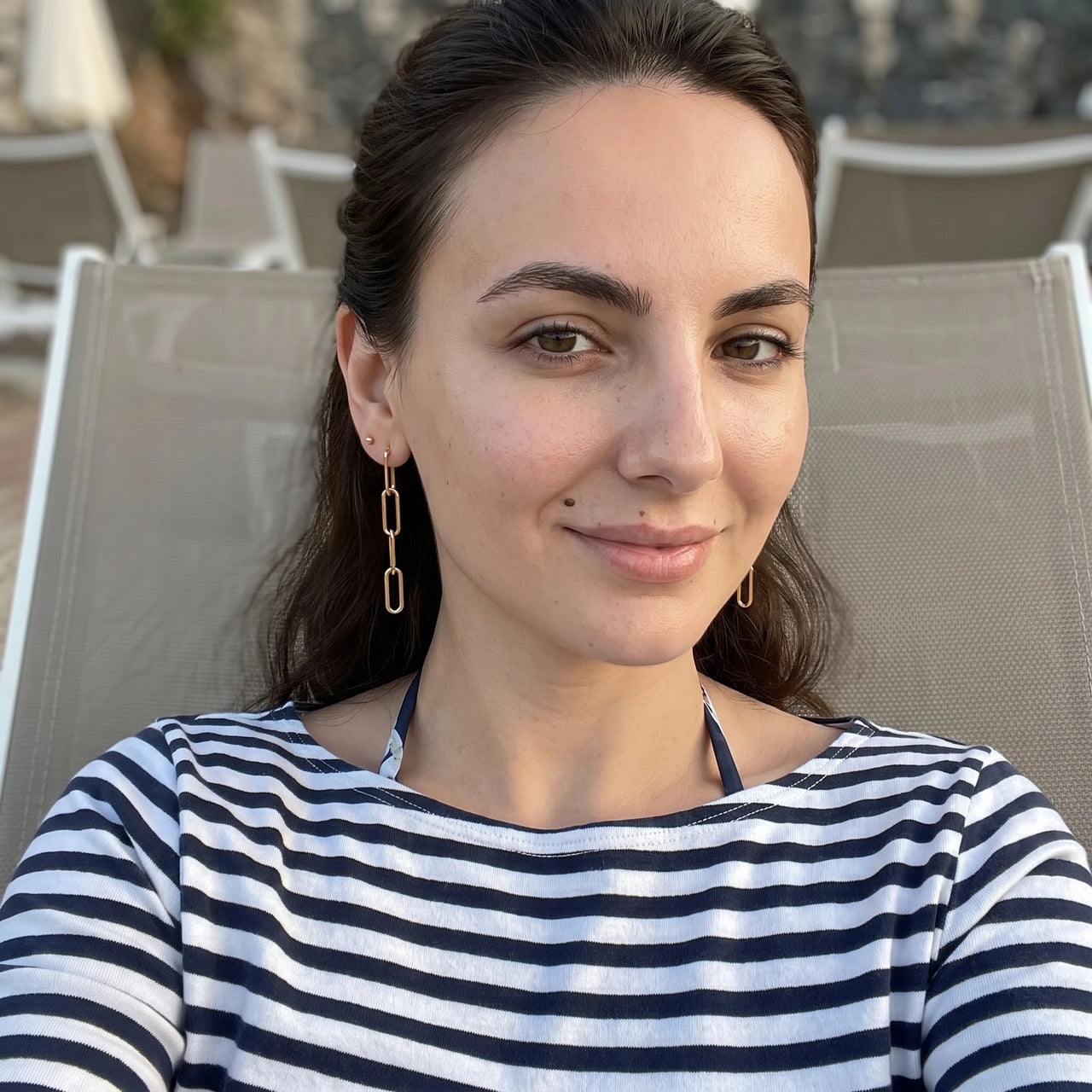 Long earrings — worn on a relaxed day, gold | SKU: lespendantes